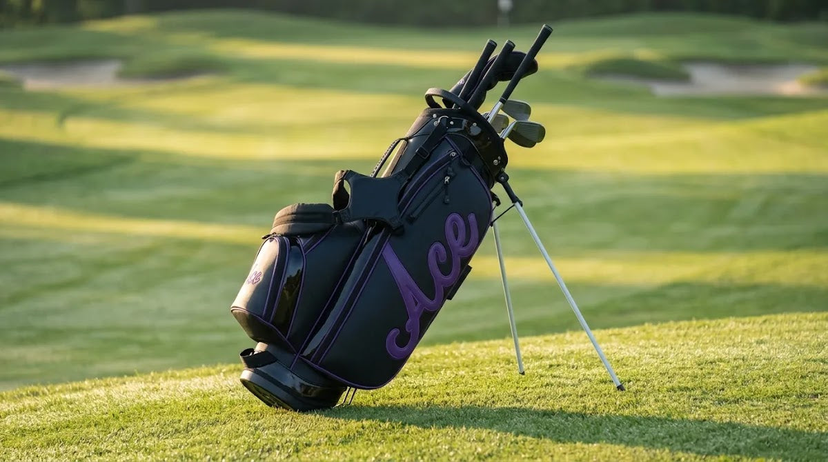 Lightweight golf bags guide featuring a premium stand bag set up for a walking round